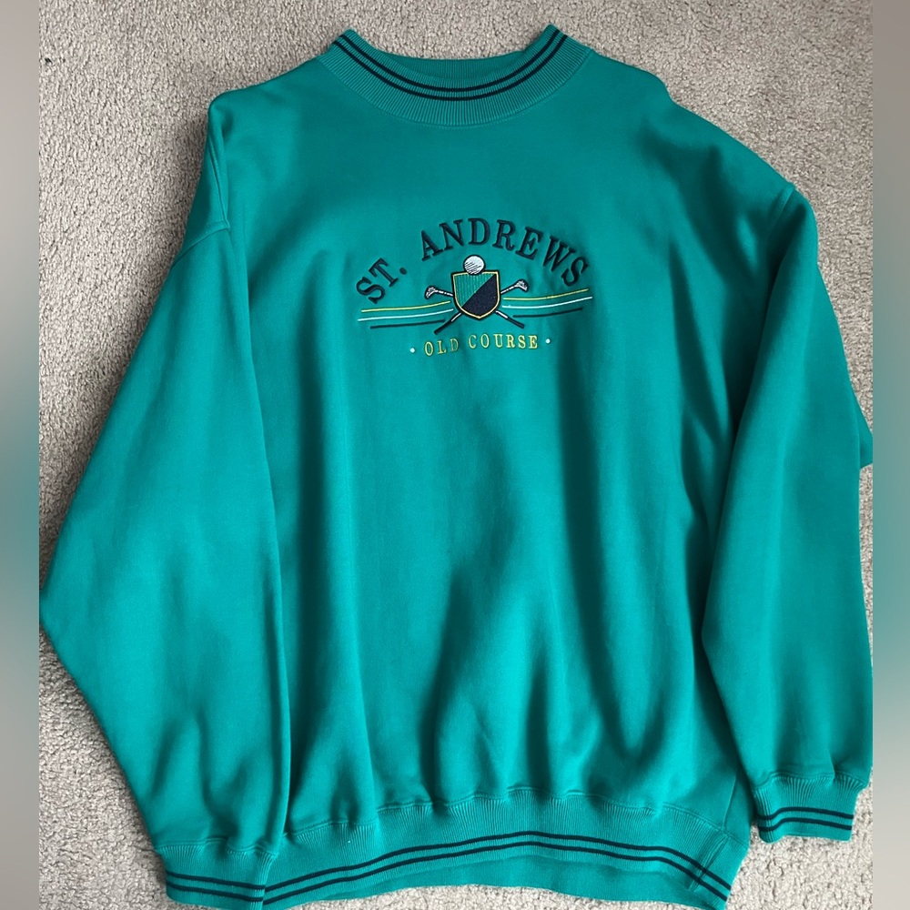 Embroidered crew neck